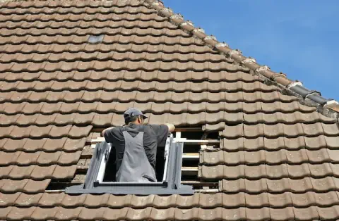 Pose de velux - Goudargues